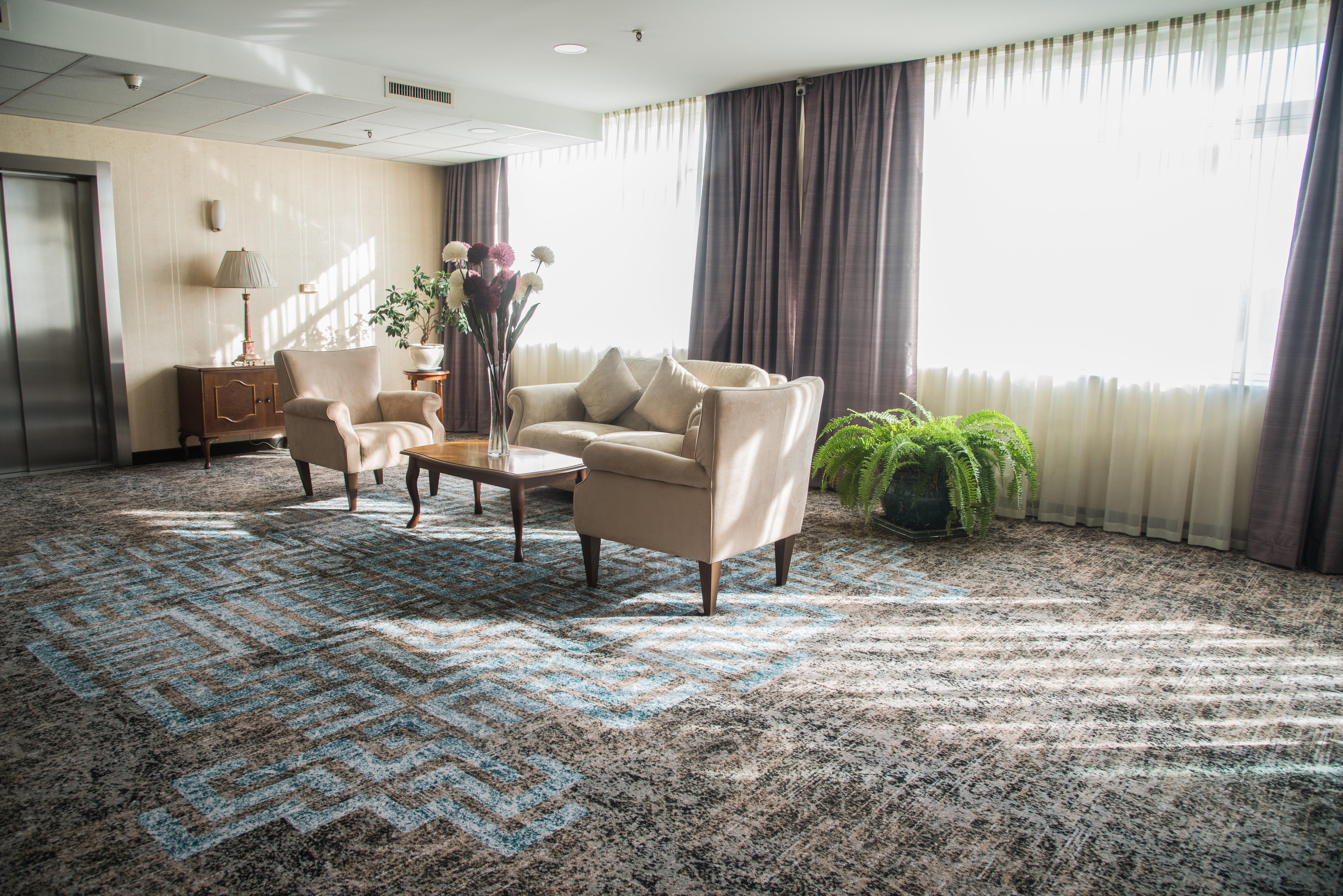 Holiday Inn Skopje By Ihg Экстерьер фото